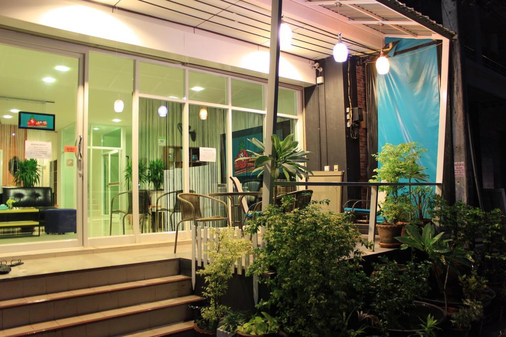 Ananas Phuket Central Hostel (Adults Only) Exterior photo